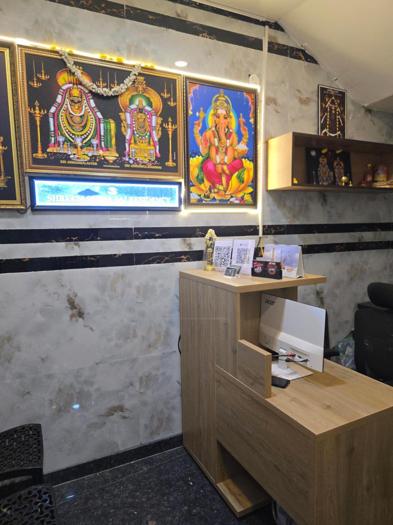 Отель Shreem Sesha Sai Residency Тируваннамалай Экстерьер фото